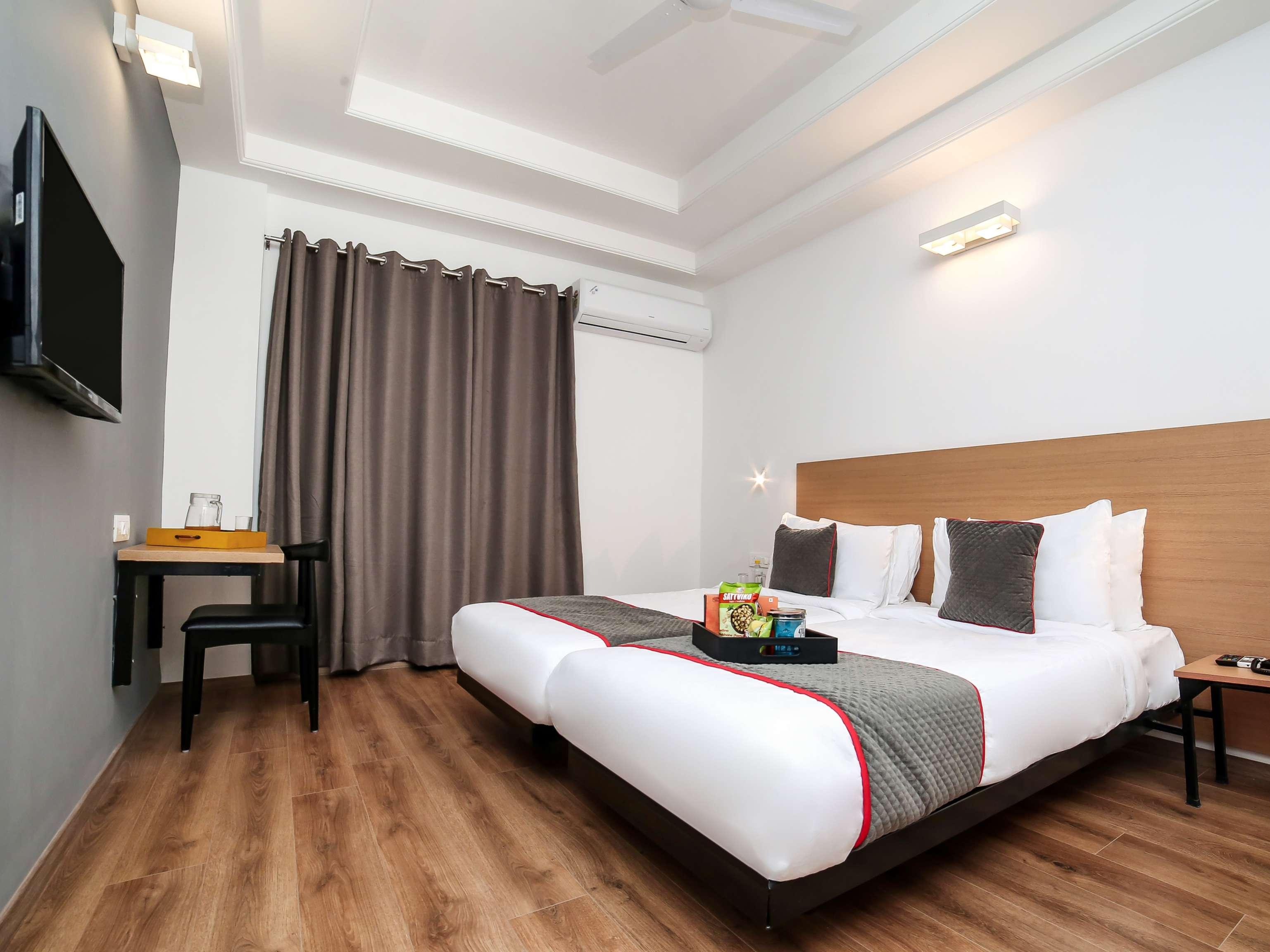Hotel Collection O Townhouse 069 Gurgaon Exterior foto