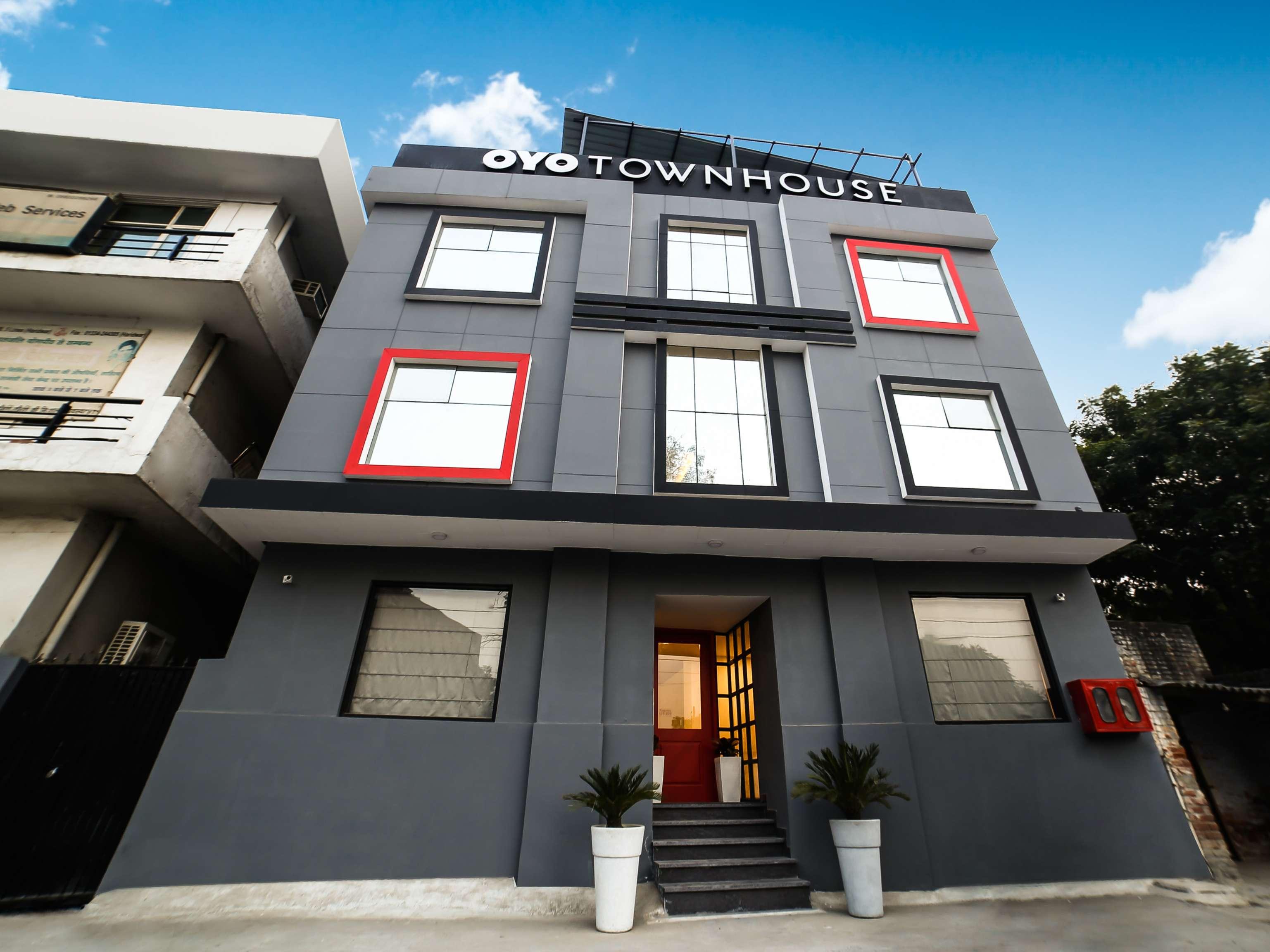 Hotel Collection O Townhouse 069 Gurgaon Exterior foto