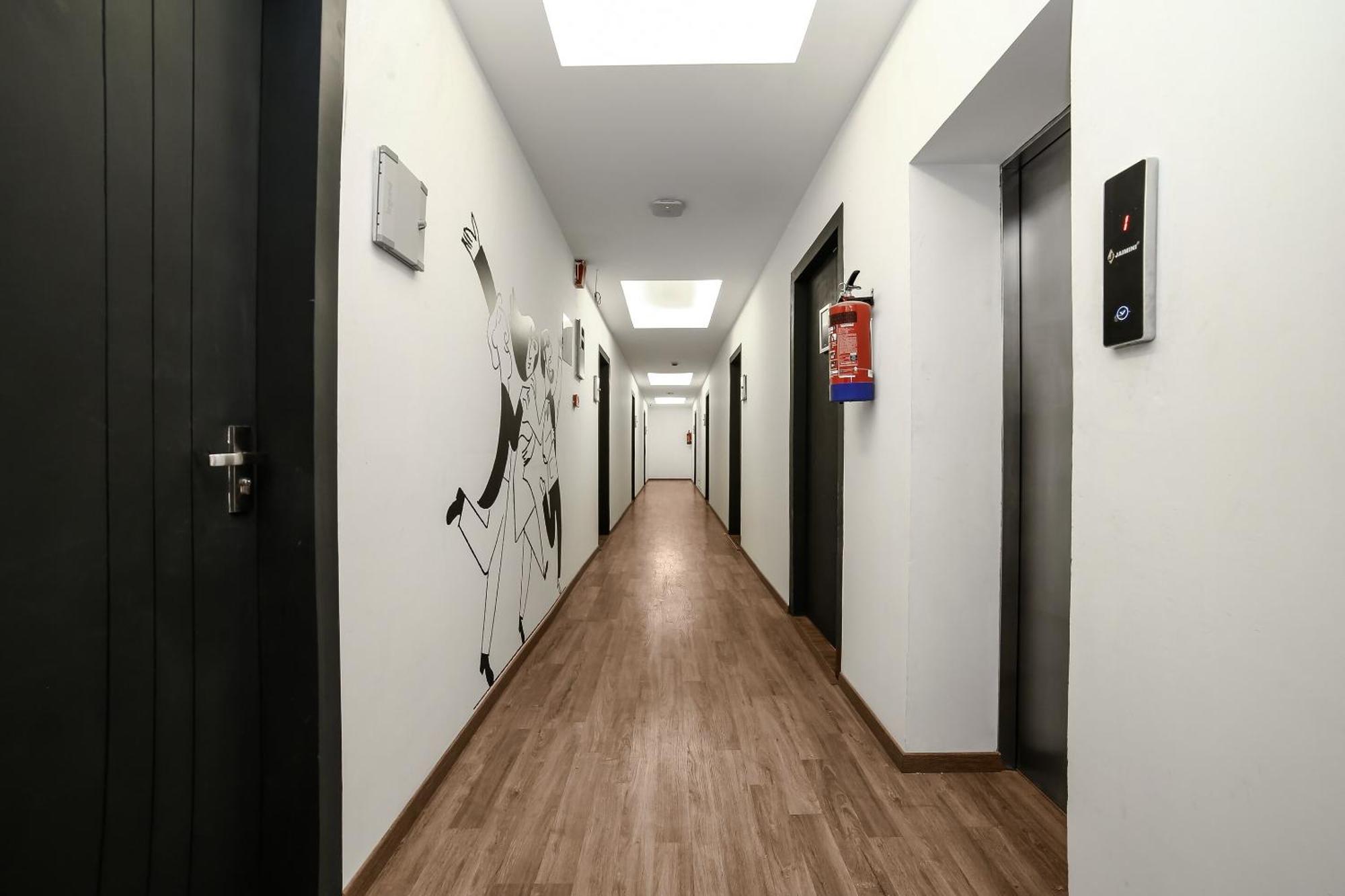 Hotel Collection O Townhouse 069 Gurgaon Exterior foto